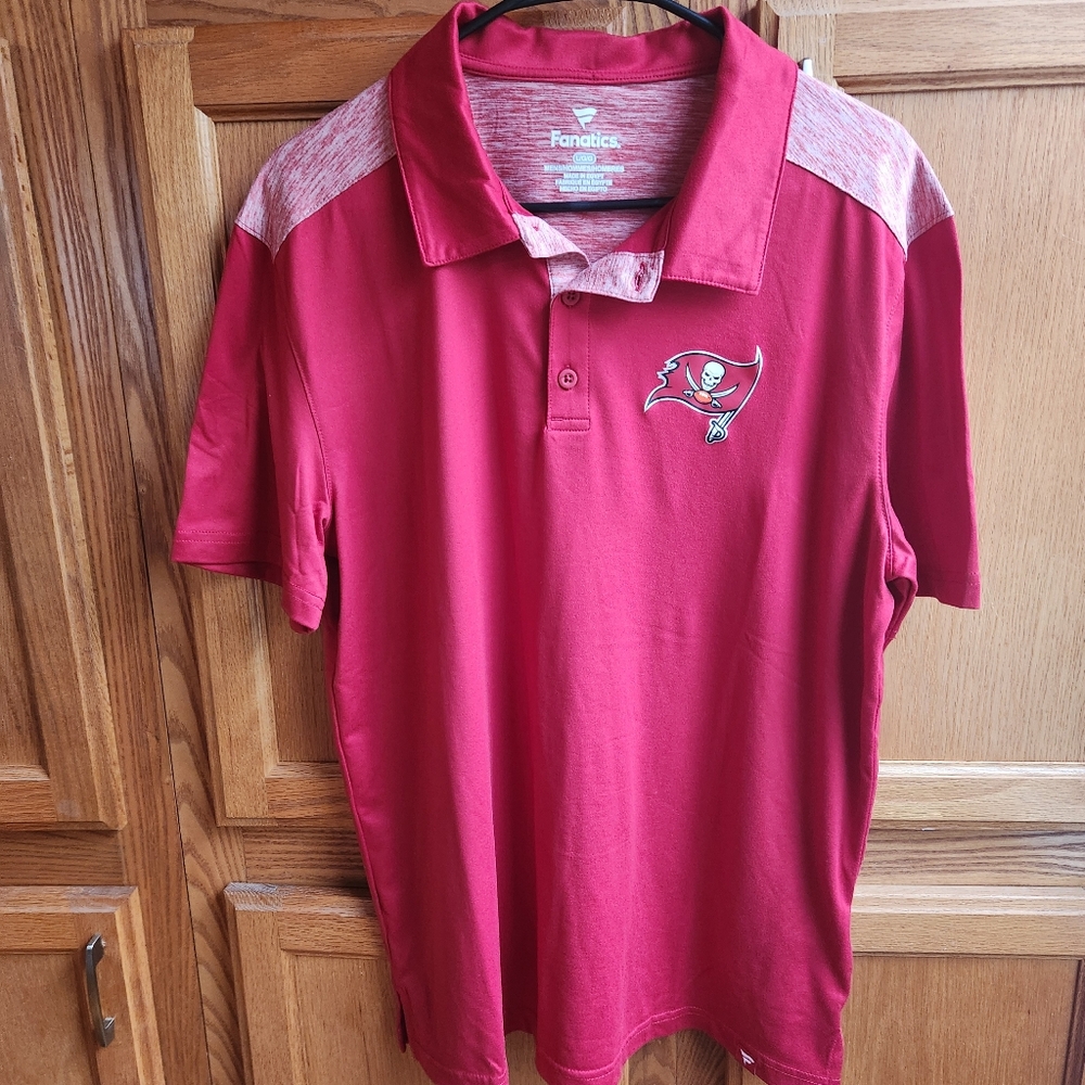 Tampa Bay Buccaneers Fanatics Polo Shirt Size Large NWOT